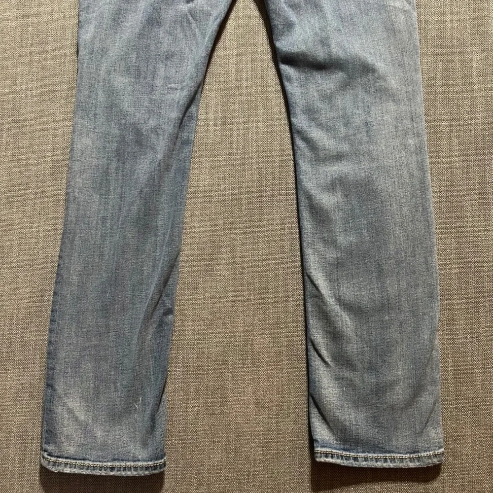 BKE Jake Straight Jeans Mens 32x32 Light Wash Distressed Stretch Denim